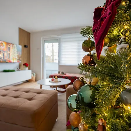 Apartma Pod Macesnom Jesenice