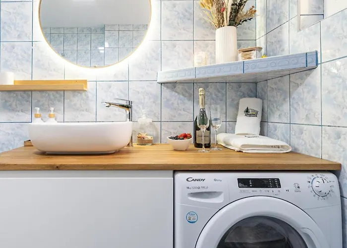 Apartma Pod Macesnom * Jesenice