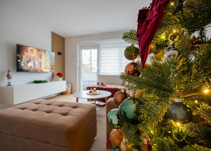 Apartma Pod Macesnom Jesenice