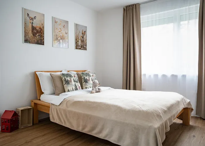 Apartma Pod Macesnom Appartement Jesenice